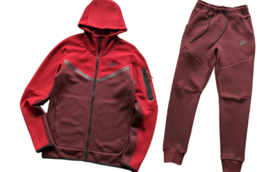 TECH FLEECE - RED/BORDEAUX